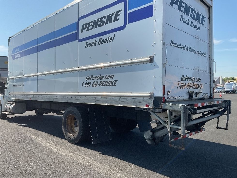Medium Duty Box Truck-Light and Medium Duty Trucks-International-2018-4300-Pennsauken-NJ-206,208\n\t\tmiles-$ 34,750 - Image 25