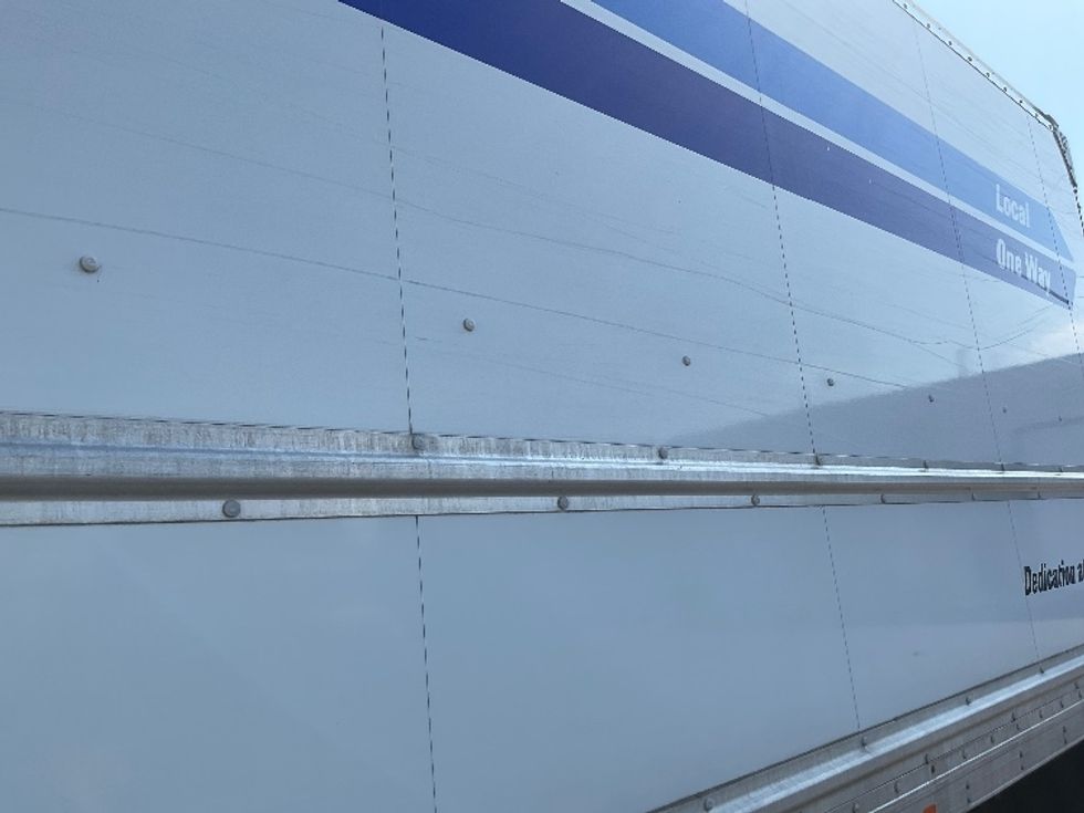 Medium Duty Box Truck-Light and Medium Duty Trucks-International-2018-4300-Pennsauken-NJ-206,208\n\t\tmiles-$ 34,750 - Image 29