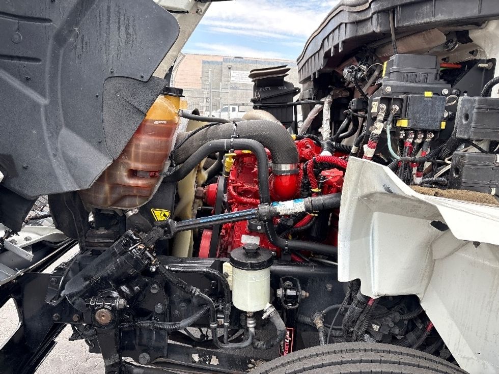 Medium Duty Box Truck-Light and Medium Duty Trucks-International-2018-4300-Phoenix-AZ-159,400\n\t\tmiles-$ 53,250 - Image 23