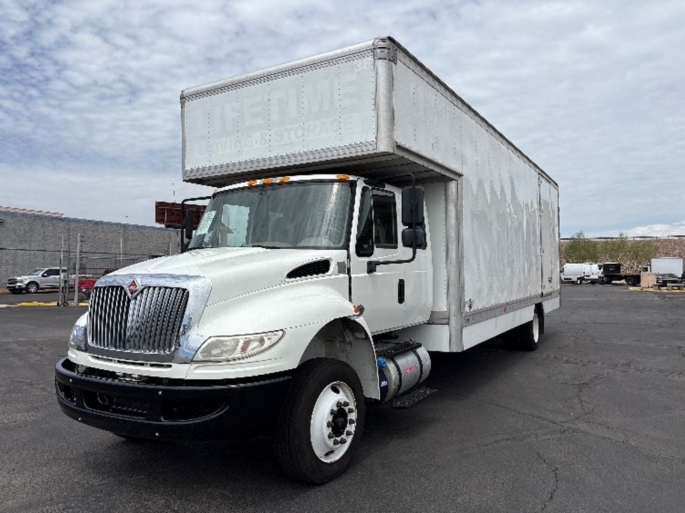 Medium Duty Box Truck-Light and Medium Duty Trucks-International-2018-4300-Phoenix-AZ-159,400\n\t\tmiles-$ 53,250 - Image 3