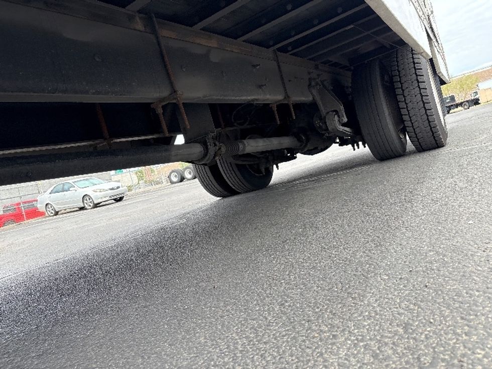 Medium Duty Box Truck-Light and Medium Duty Trucks-International-2018-4300-Phoenix-AZ-159,400\n\t\tmiles-$ 53,250 - Image 5
