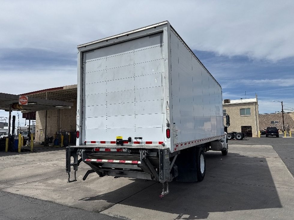 Medium Duty Box Truck-Light and Medium Duty Trucks-International-2018-4300-Phoenix-AZ-196,435\n\t\tmiles-$ 43,000 - Image 13