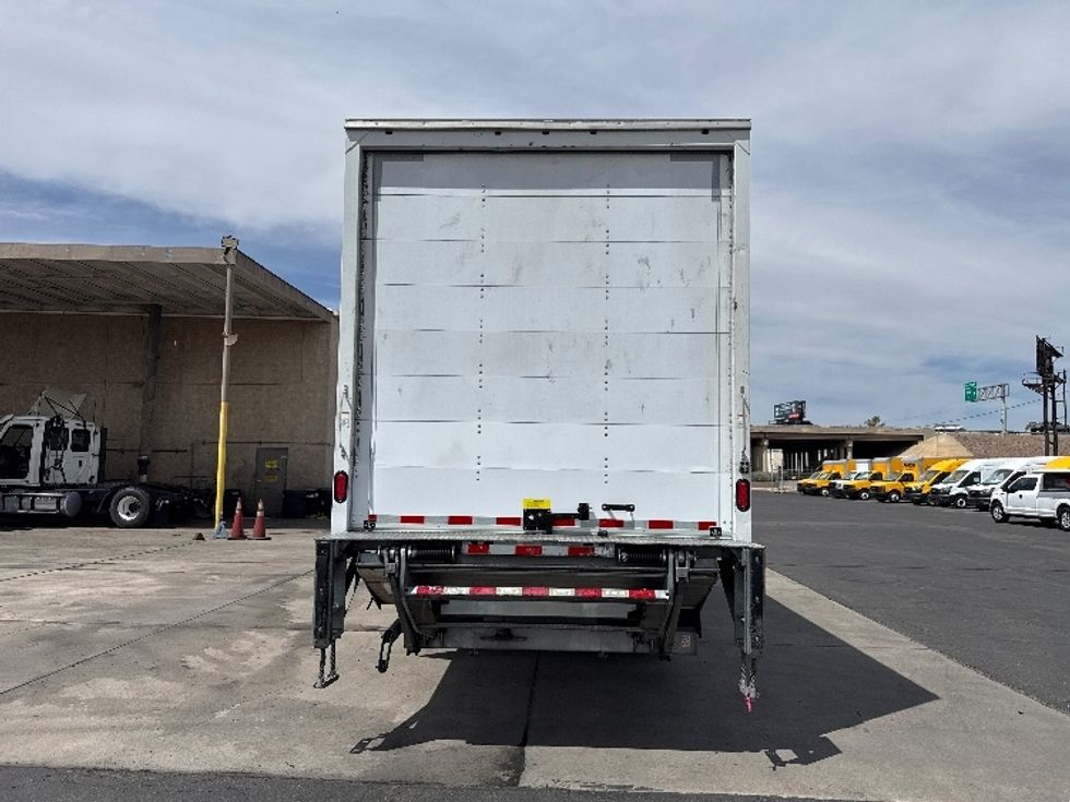 Medium Duty Box Truck-Light and Medium Duty Trucks-International-2018-4300-Phoenix-AZ-196,435\n\t\tmiles-$ 43,000 - Image 7