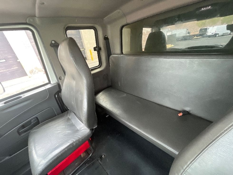 Medium Duty Box Truck-Light and Medium Duty Trucks-International-2018-4300-Phoenix-AZ-197,064\n\t\tmiles-$ 48,000 - Image 24
