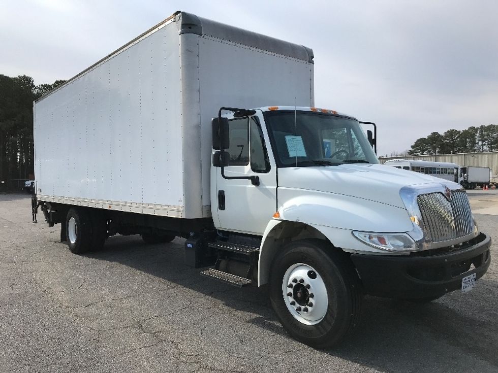 Medium Duty Box Truck-Light and Medium Duty Trucks-International-2018-4300-Prince George-VA-123,585\n\t\tmiles-$ 51,000 - Image 1
