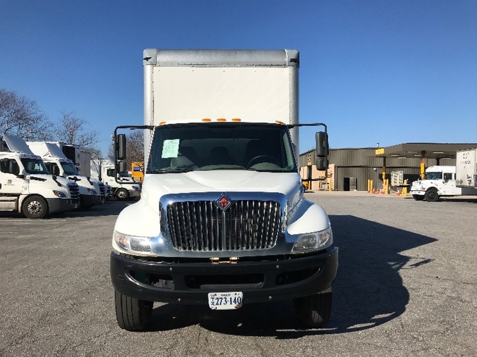 Medium Duty Box Truck-Light and Medium Duty Trucks-International-2018-4300-Prince George-VA-94,825\n\t\tmiles-$ 55,500 - Image 2