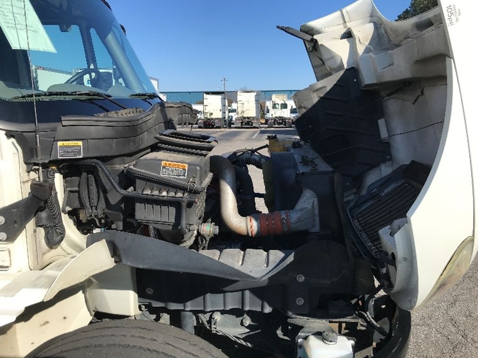 Medium Duty Box Truck-Light and Medium Duty Trucks-International-2018-4300-Prince George-VA-94,825\n\t\tmiles-$ 55,500 - Image 23