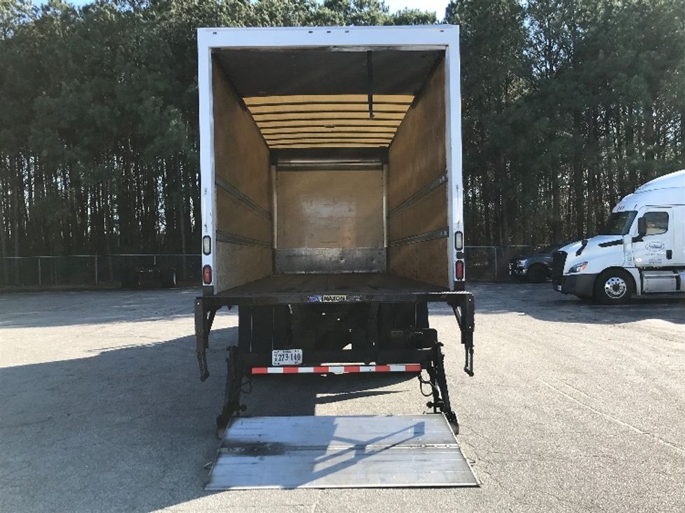 Medium Duty Box Truck-Light and Medium Duty Trucks-International-2018-4300-Prince George-VA-94,825\n\t\tmiles-$ 55,500 - Image 9