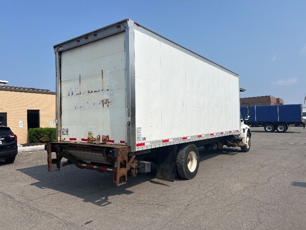 Medium Duty Box Truck-Light and Medium Duty Trucks-International-2018-4300-Rochester-NY-104,911\n\t\tmiles-$ 46,500 - Image 13