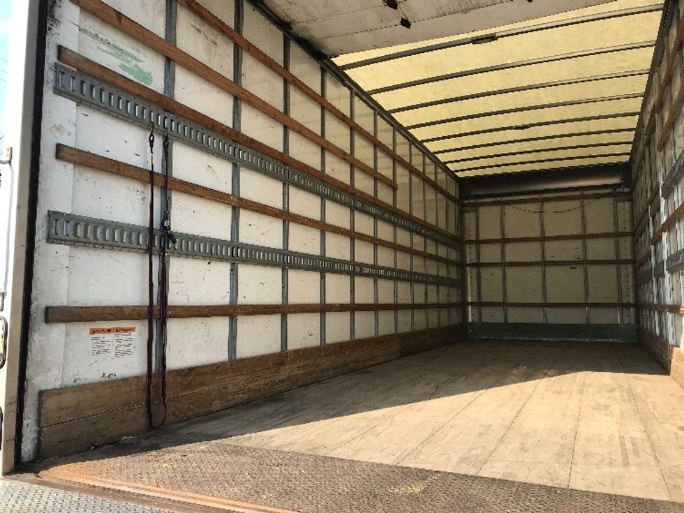 Medium Duty Box Truck-Light and Medium Duty Trucks-International-2018-4300-Scarborough-ON-214,364\n\t\tkm-$ 64,000 - Image 11