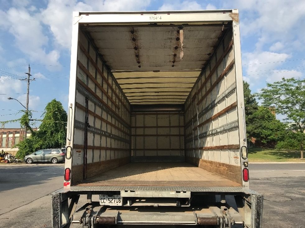 Medium Duty Box Truck-Light and Medium Duty Trucks-International-2018-4300-Scarborough-ON-214,364\n\t\tkm-$ 64,000 - Image 8