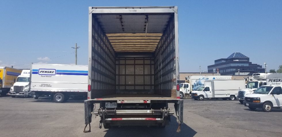 Medium Duty Box Truck-Light and Medium Duty Trucks-International-2018-4300-Scarborough-ON-267,070\n\t\tkm-$ 56,000 - Image 9