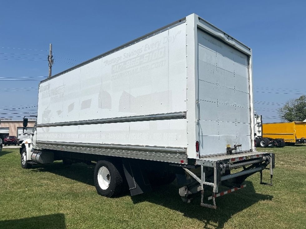 Medium Duty Box Truck-Light and Medium Duty Trucks-International-2018-4300-Springfield-MO-118,842\n\t\tmiles-$ 52,250 - Image 6