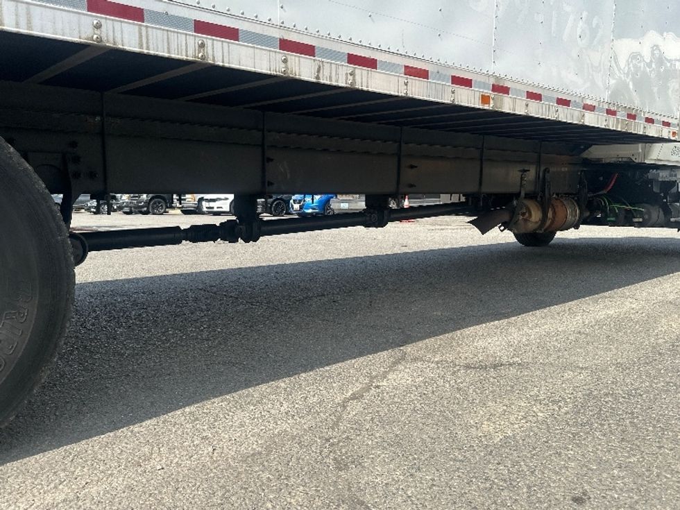 Medium Duty Box Truck-Light and Medium Duty Trucks-International-2018-4300-Sterling-VA-215,271\n\t\tmiles-$ 37,750 - Image 14