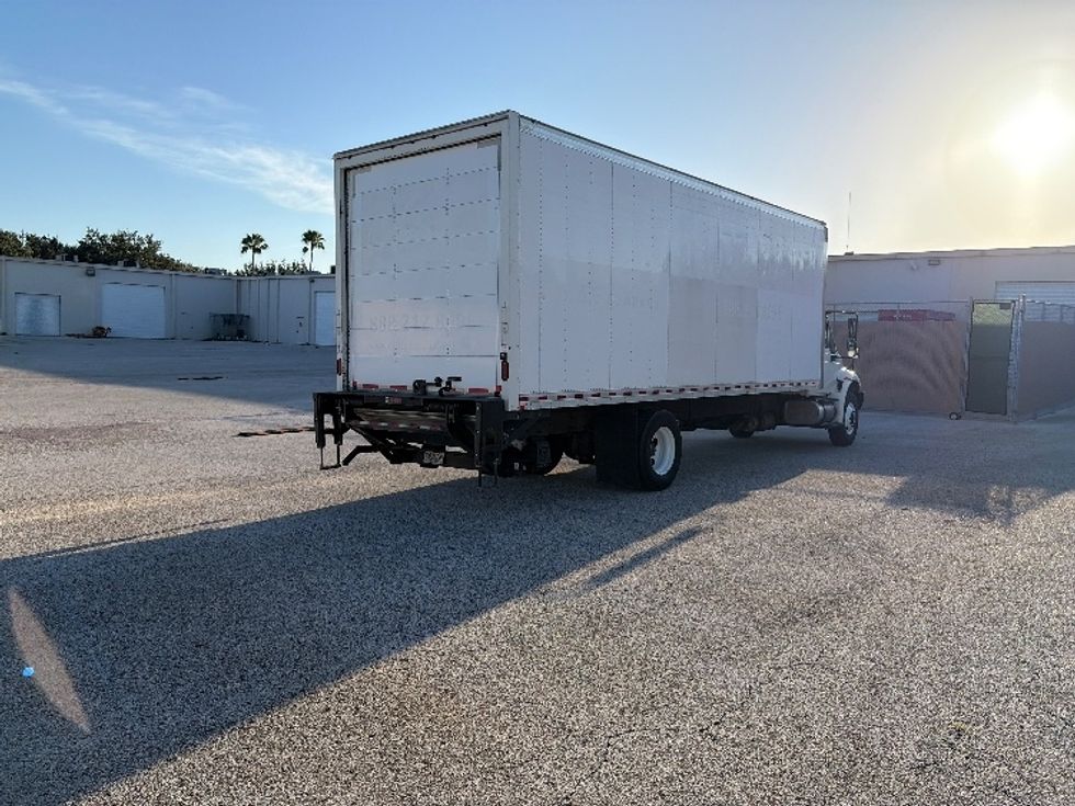 Medium Duty Box Truck-Light and Medium Duty Trucks-International-2018-4300-Tampa-FL-155,699\n\t\tmiles-$ 56,250 - Image 13