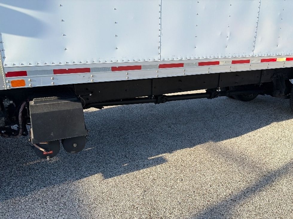 Medium Duty Box Truck-Light and Medium Duty Trucks-International-2018-4300-Tampa-FL-155,699\n\t\tmiles-$ 56,250 - Image 25