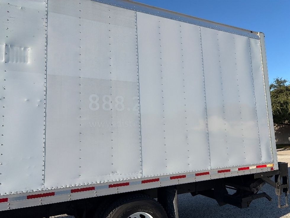 Medium Duty Box Truck-Light and Medium Duty Trucks-International-2018-4300-Tampa-FL-155,699\n\t\tmiles-$ 56,250 - Image 27