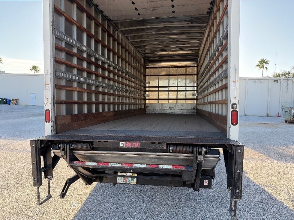 Medium Duty Box Truck-Light and Medium Duty Trucks-International-2018-4300-Tampa-FL-155,699\n\t\tmiles-$ 56,250 - Image 8