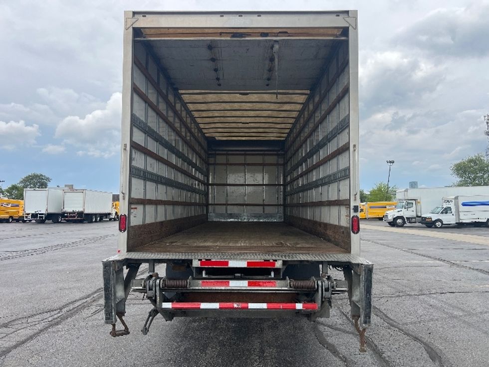 Medium Duty Box Truck-Light and Medium Duty Trucks-International-2018-4300-Toronto-ON-253,792\n\t\tkm-$ 57,500 - Image 8