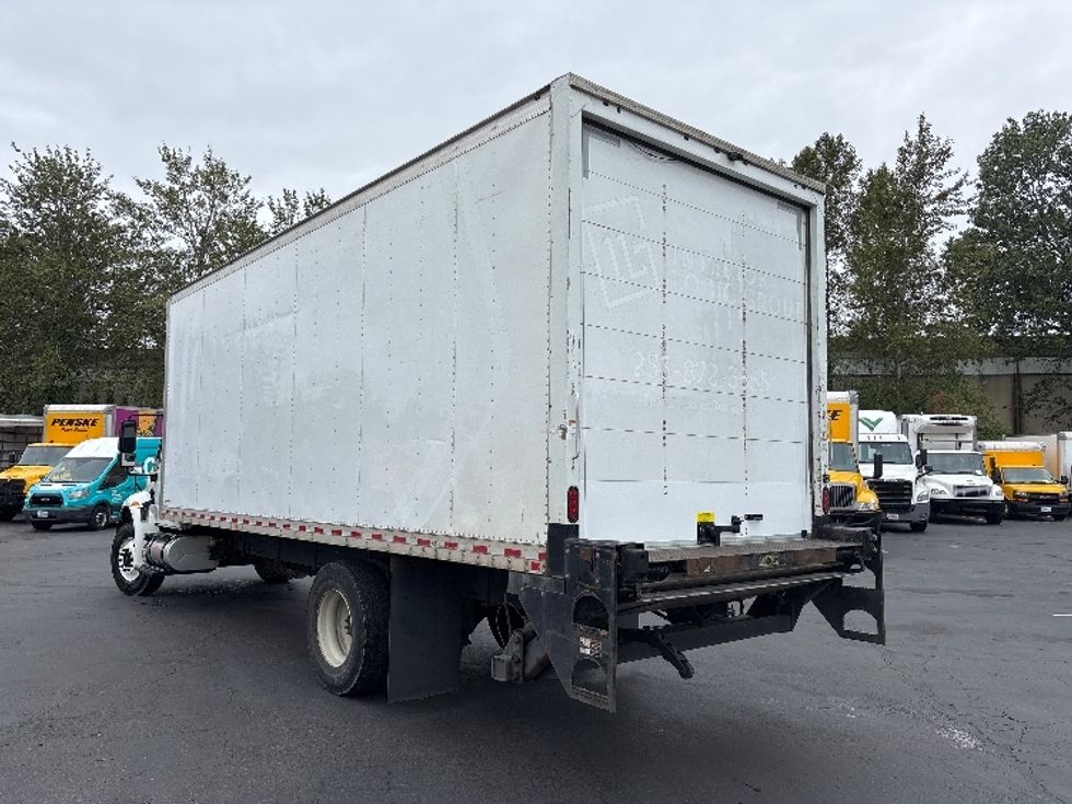 Medium Duty Box Truck-Light and Medium Duty Trucks-International-2018-4300-Tukwila-WA-129,904\n\t\tmiles-$ 45,750 - Image 6