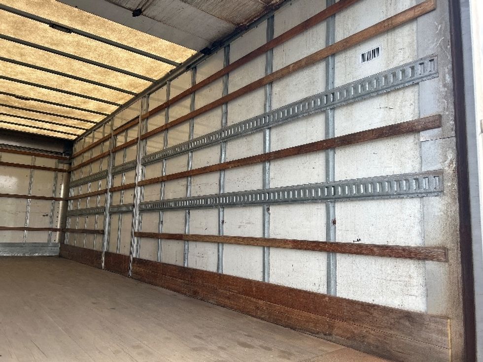 Medium Duty Box Truck-Light and Medium Duty Trucks-International-2018-4300-Watertown-NY-155,011\n\t\tmiles-$ 46,500 - Image 12