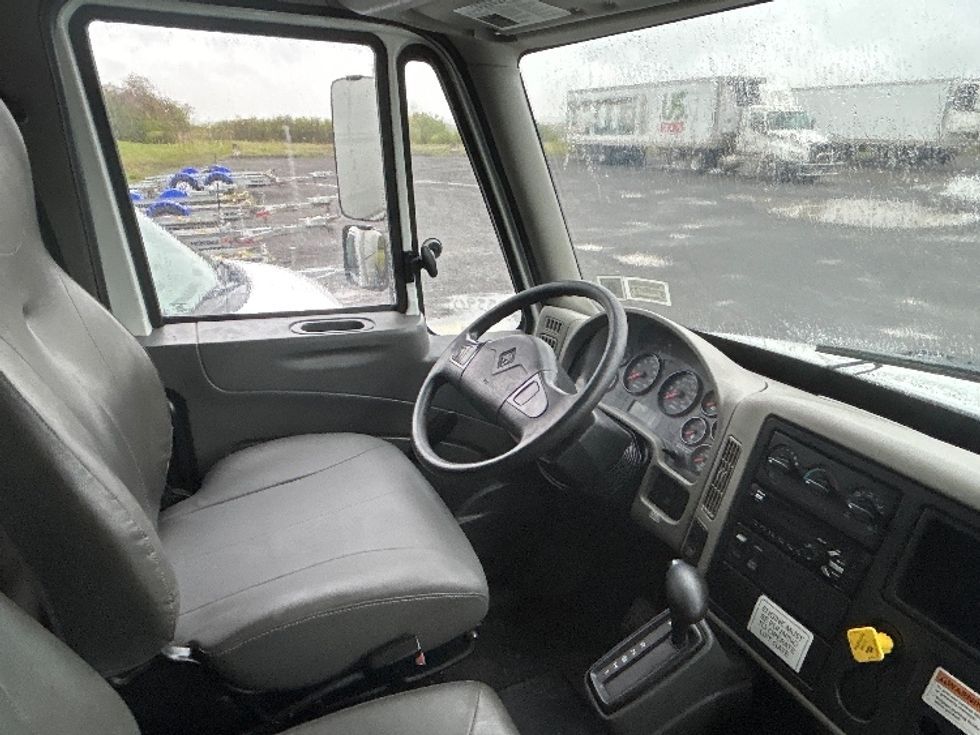 Medium Duty Box Truck-Light and Medium Duty Trucks-International-2018-4300-Watertown-NY-155,011\n\t\tmiles-$ 46,500 - Image 22