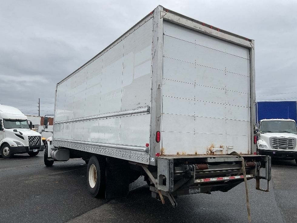 Medium Duty Box Truck-Light and Medium Duty Trucks-International-2018-4300-West Babylon-NY-122,840\n\t\tmiles-$ 44,250 - Image 6