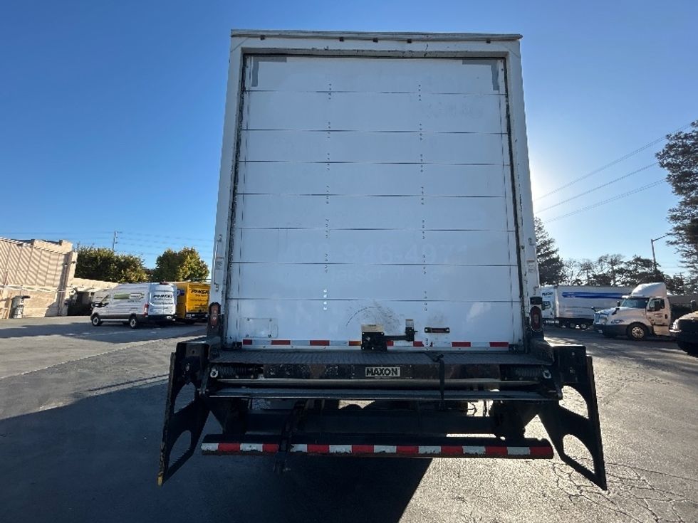 Medium Duty Box Truck-Light and Medium Duty Trucks-International-2018-4300-West Sacramento-CA-153,066\n\t\tmiles-$ 54,250 - Image 7