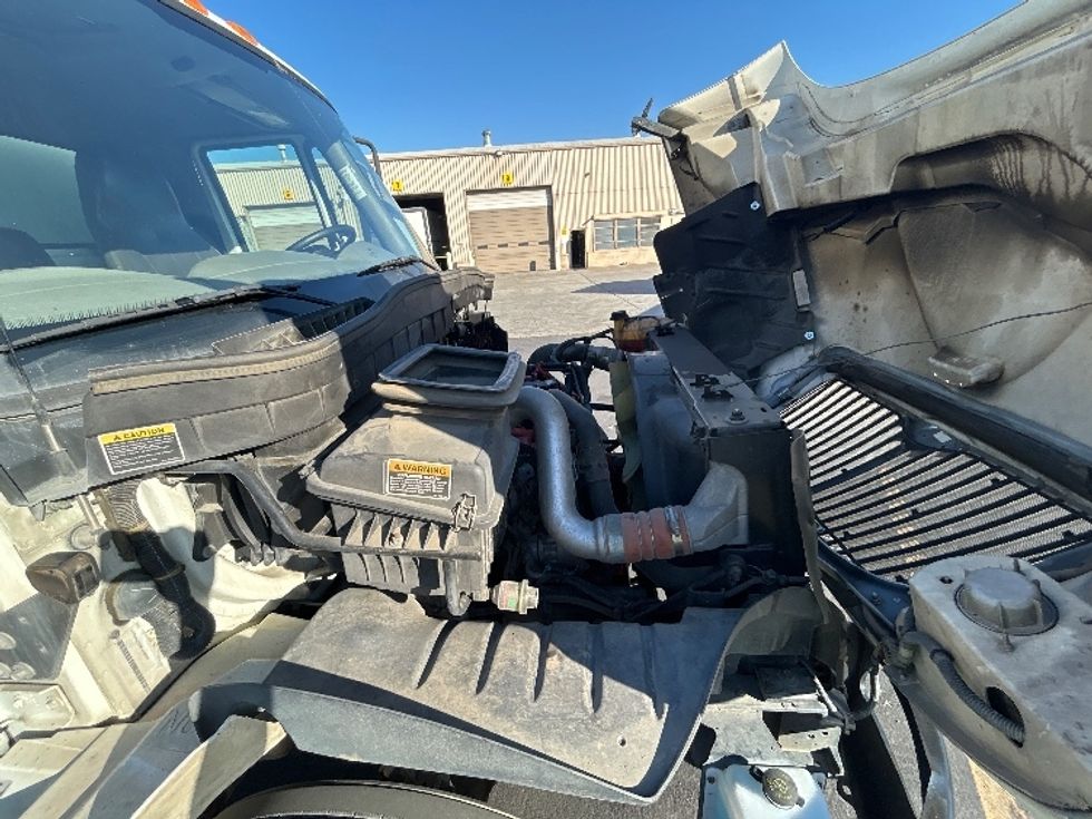 Medium Duty Box Truck-Light and Medium Duty Trucks-International-2018-4300-West Sacramento-CA-153,066\n\t\tmiles-$ 54,250 - Image 23