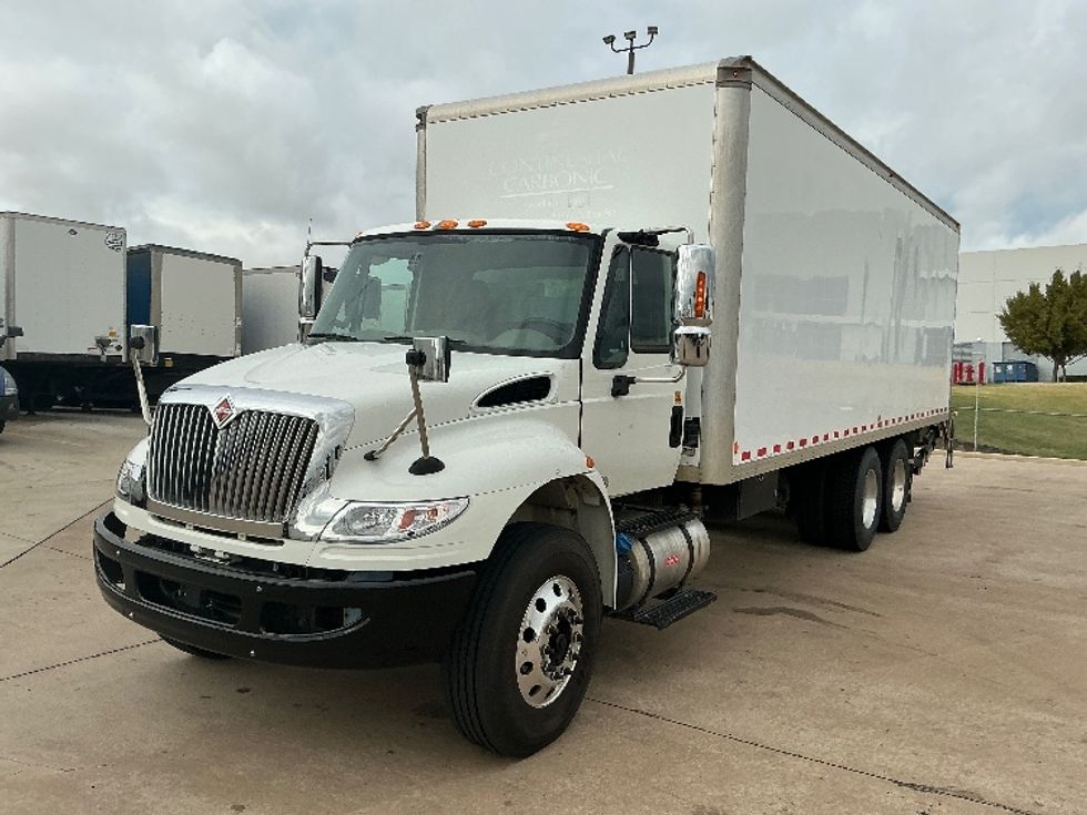 Medium Duty Box Truck-Light and Medium Duty Trucks-International-2018-4400-Grand Prairie-TX-201,797\n\t\tmiles-$ 56,000 - Image 3
