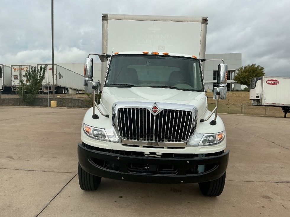 Medium Duty Box Truck-Light and Medium Duty Trucks-International-2018-4400-Grand Prairie-TX-201,797\n\t\tmiles-$ 56,000 - Image 2