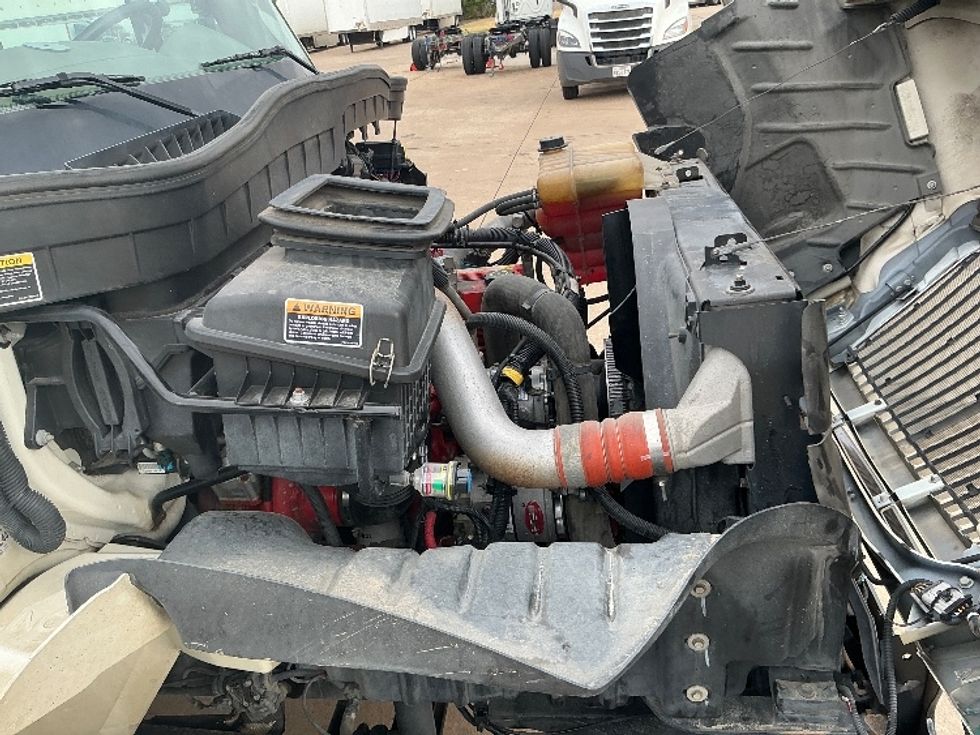 Medium Duty Box Truck-Light and Medium Duty Trucks-International-2018-4400-Grand Prairie-TX-201,797\n\t\tmiles-$ 56,000 - Image 22