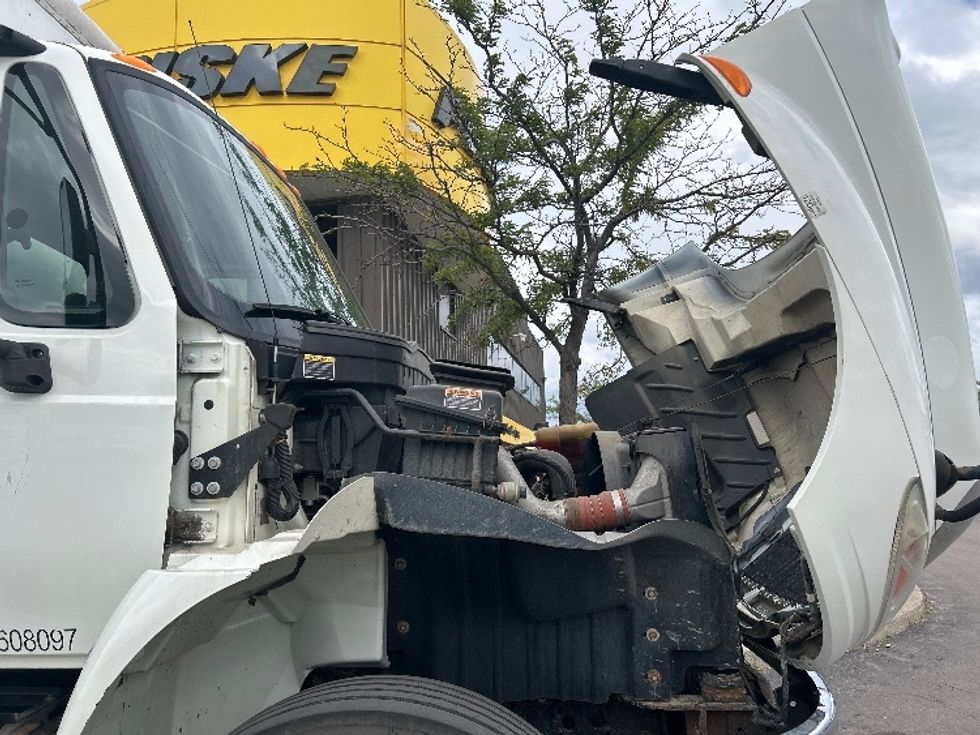 Medium Duty Box Truck-Light and Medium Duty Trucks-International-2018-4400-Mississauga-ON-299,156\n\t\tkm-$ 73,500 - Image 23