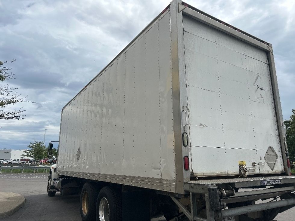 Medium Duty Box Truck-Light and Medium Duty Trucks-International-2018-4400-Mississauga-ON-299,156\n\t\tkm-$ 73,500 - Image 6