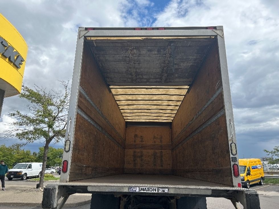 Medium Duty Box Truck-Light and Medium Duty Trucks-International-2018-4400-Mississauga-ON-299,156\n\t\tkm-$ 73,500 - Image 8