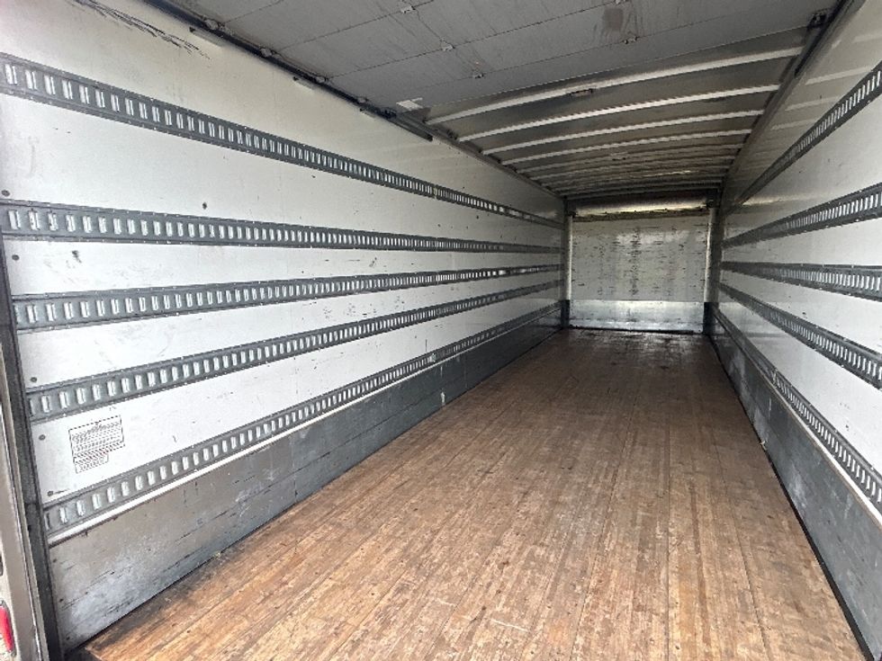 Medium Duty Box Truck-Light and Medium Duty Trucks-International-2018-4400-Sturtevant-WI-194,719\n\t\tmiles-$ 60,750 - Image 11