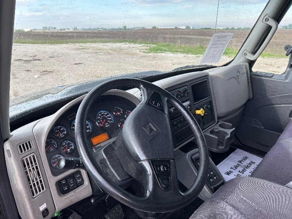 Medium Duty Box Truck-Light and Medium Duty Trucks-International-2018-4400-Sturtevant-WI-194,719\n\t\tmiles-$ 60,750 - Image 17