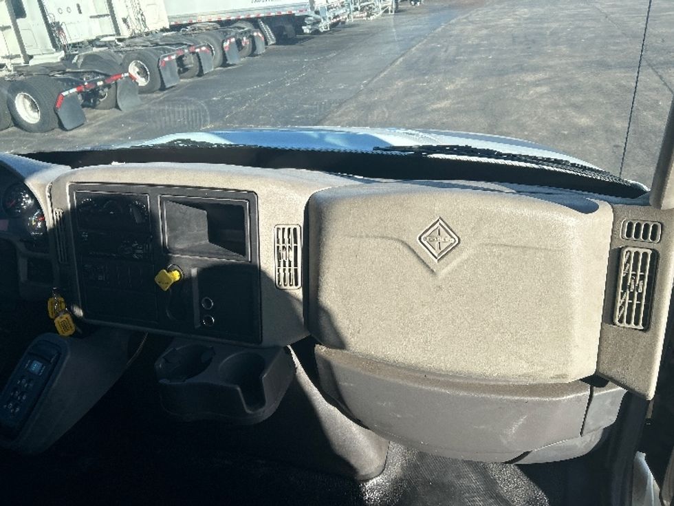Medium Duty Box Truck-Light and Medium Duty Trucks-International-2018-4400-Sturtevant-WI-364,384\n\t\tmiles-$ 34,000 - Image 20