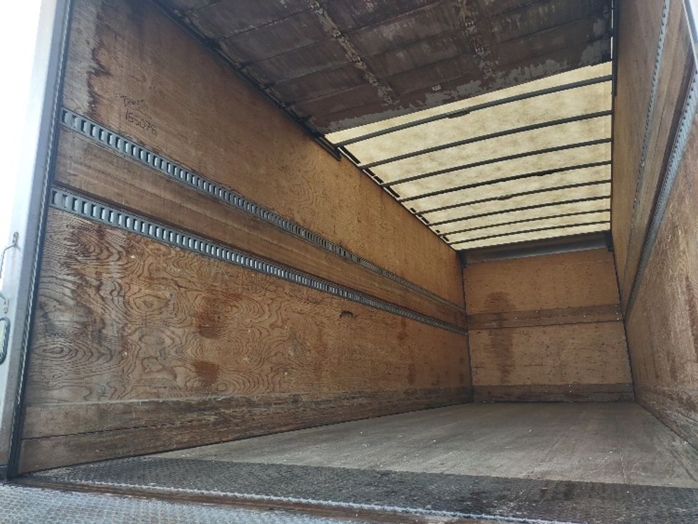 Medium Duty Box Truck-Light and Medium Duty Trucks-International-2018-4400-Toronto-ON-292,100\n\t\tkm-$ 74,500 - Image 11