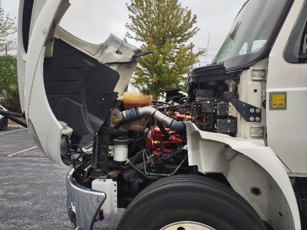 Medium Duty Box Truck-Light and Medium Duty Trucks-International-2018-4400-Toronto-ON-292,100\n\t\tkm-$ 74,500 - Image 23