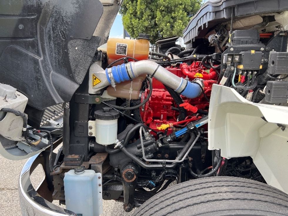 Medium Duty Box Truck-Light and Medium Duty Trucks-International-2018-4400-Torrance-CA-187,424\n\t\tmiles-$ 59,500 - Image 22