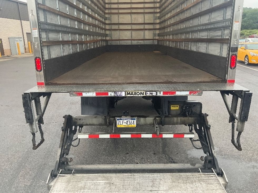 Medium Duty Box Truck-Light and Medium Duty Trucks-International-2019-4300-Akron-OH-110,658\n\t\tmiles-$ 50,500 - Image 10