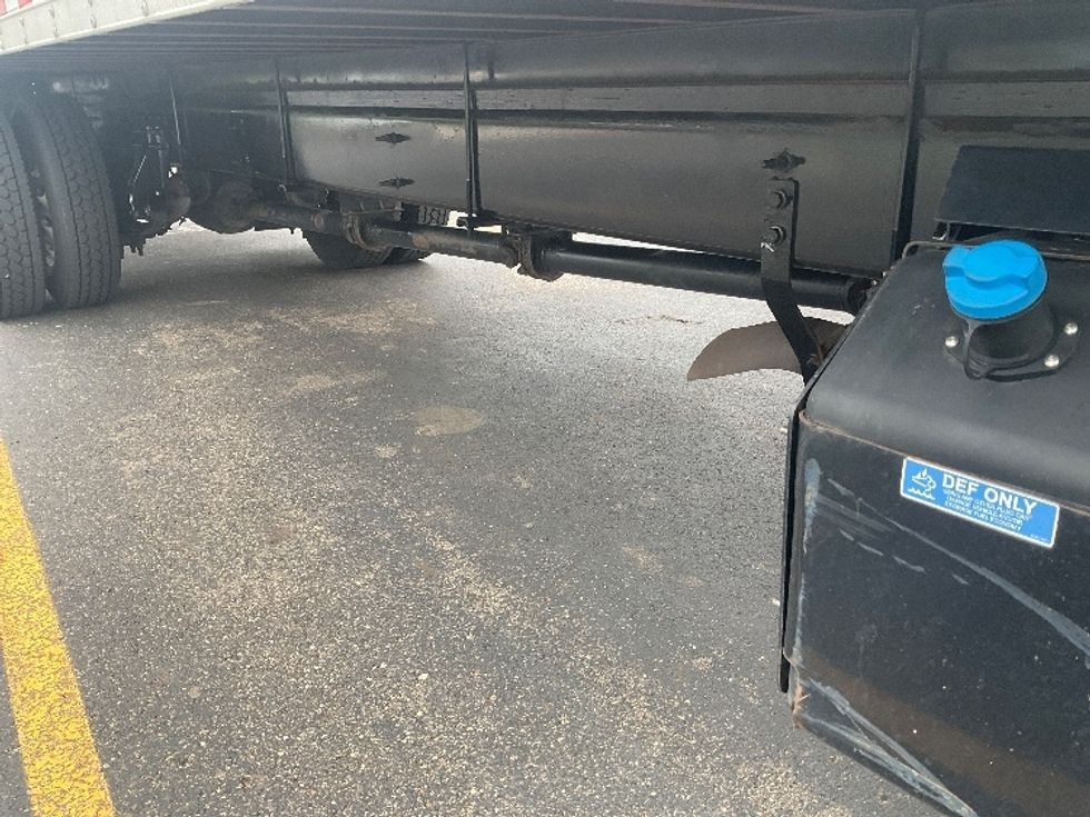 Medium Duty Box Truck-Light and Medium Duty Trucks-International-2019-4300-Akron-OH-125,821\n\t\tmiles-$ 54,500 - Image 14