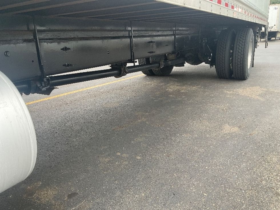 Medium Duty Box Truck-Light and Medium Duty Trucks-International-2019-4300-Akron-OH-125,821\n\t\tmiles-$ 54,500 - Image 5