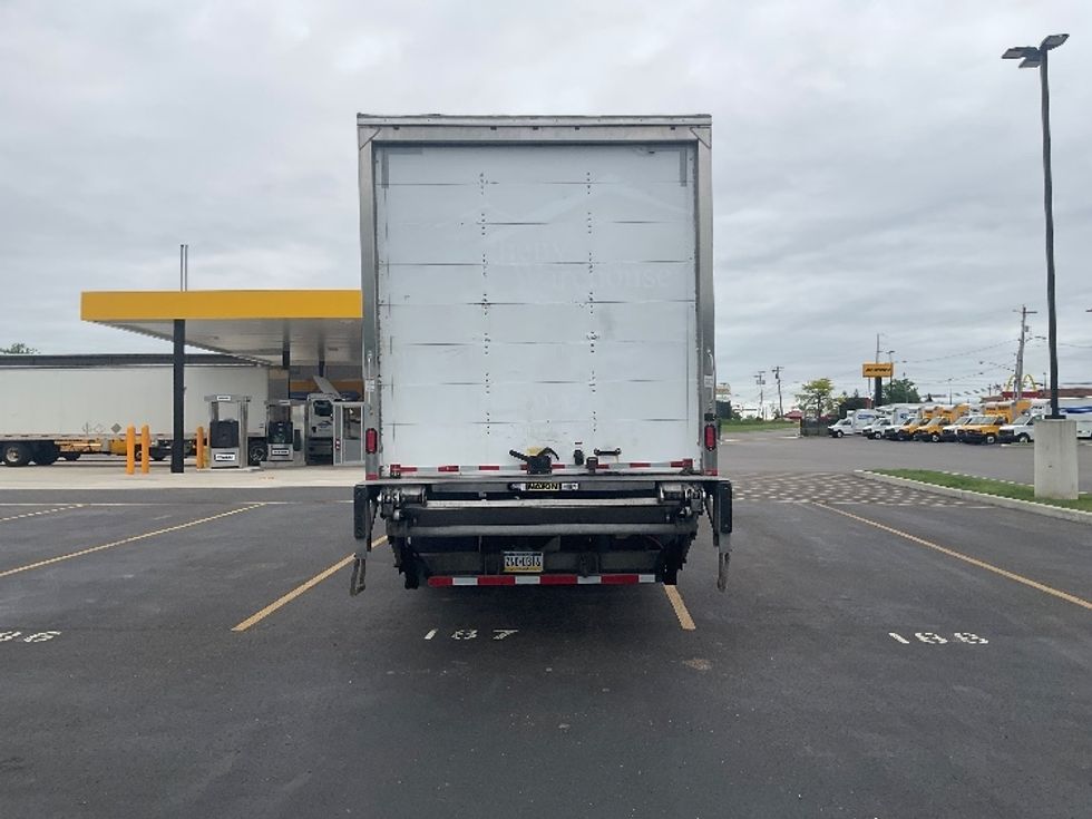Medium Duty Box Truck-Light and Medium Duty Trucks-International-2019-4300-Akron-OH-125,821\n\t\tmiles-$ 54,500 - Image 7