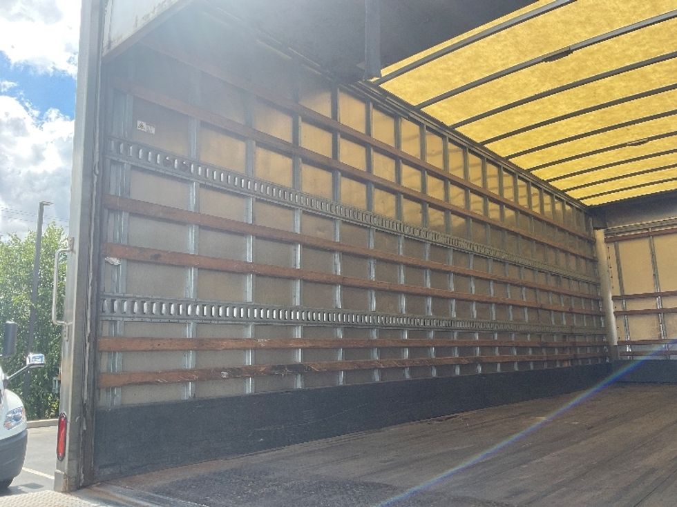Medium Duty Box Truck-Light and Medium Duty Trucks-International-2019-4300-Akron-OH-252,564\n\t\tmiles-$ 24,250 - Image 11