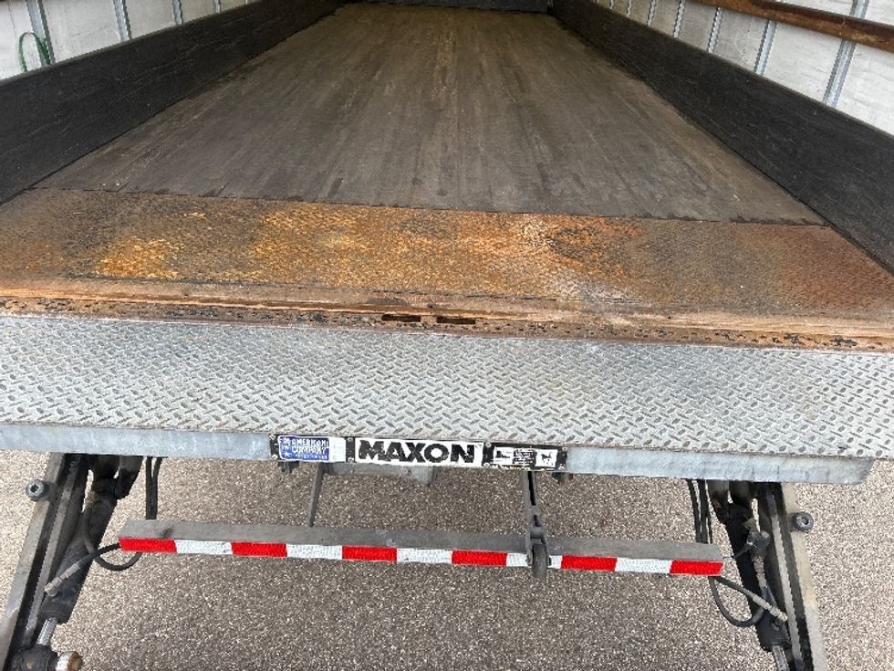 Medium Duty Box Truck-Light and Medium Duty Trucks-International-2019-4300-Akron-OH-61,539\n\t\tmiles-$ 50,250 - Image 10