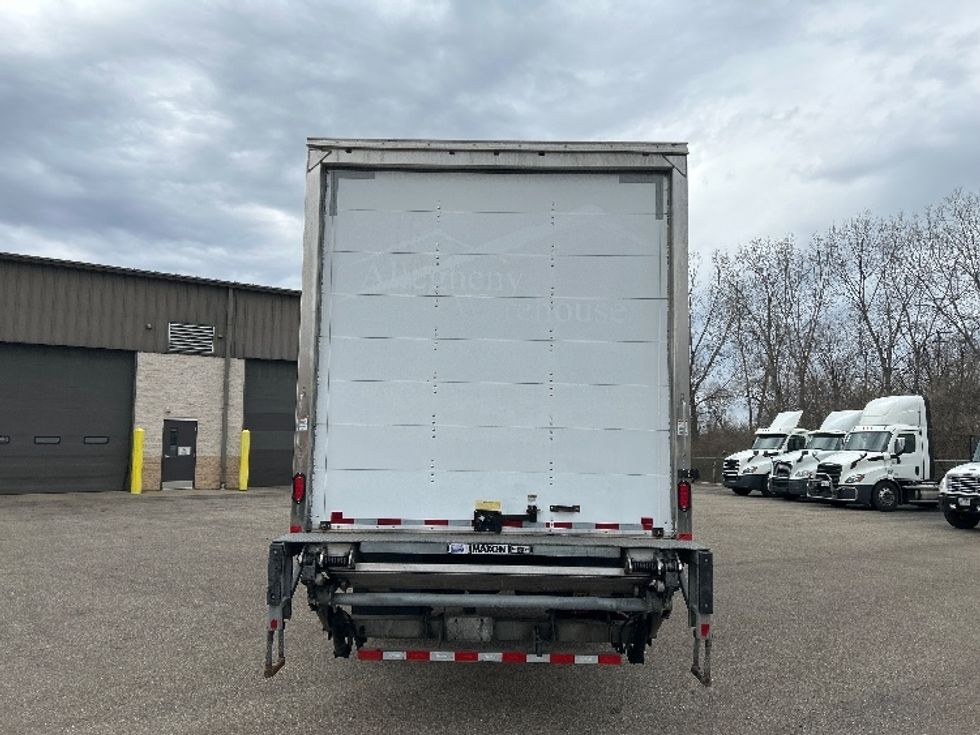 Medium Duty Box Truck-Light and Medium Duty Trucks-International-2019-4300-Akron-OH-61,539\n\t\tmiles-$ 50,250 - Image 7
