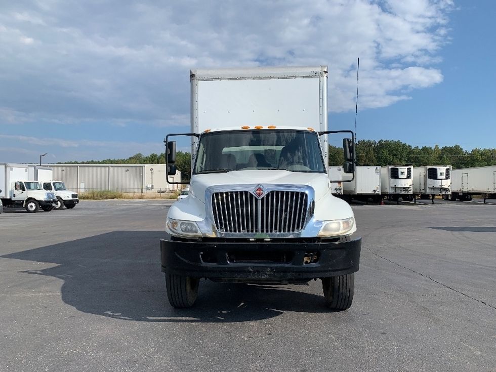2019 International 4300 DuraStar 4300 photo 2