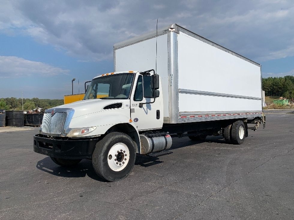 2019 International 4300 DuraStar 4300 photo 3